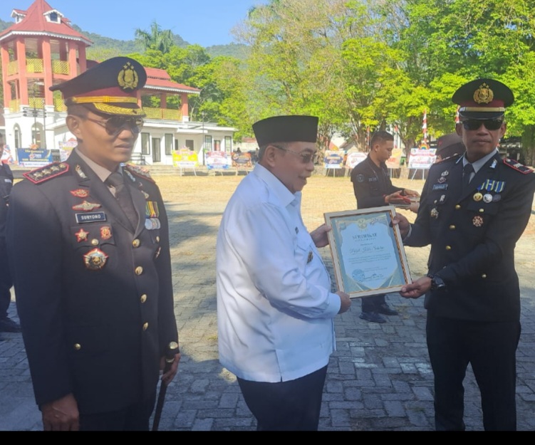 HUT Bhayangkara ke-80, Polsek Kota Selatan Raih Apresiasi Walikota Gorontalo atas Pengungkapan Peredaran Miras